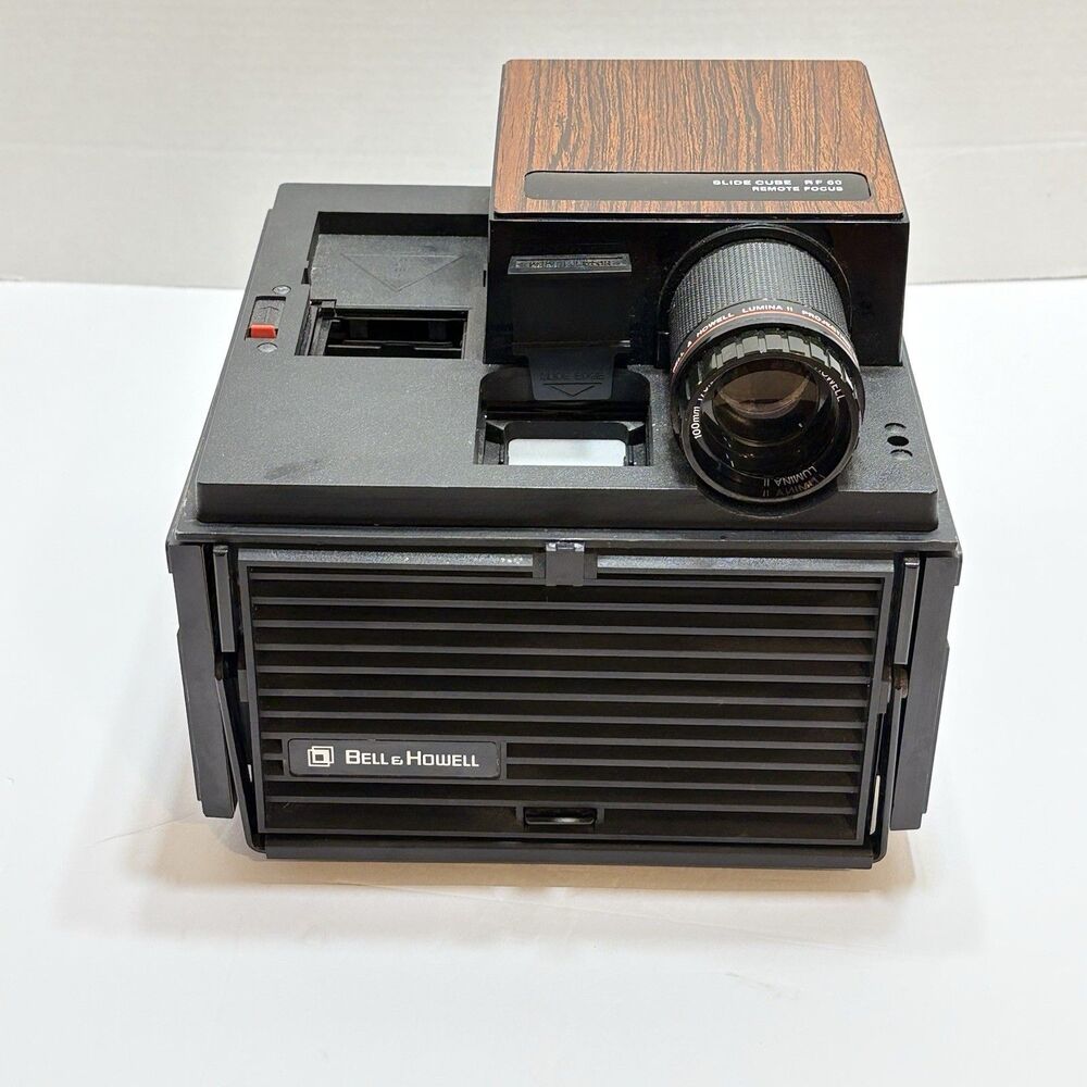 Vintage Bell And Howell RF60 Slide Cube 35mm Slide Projector